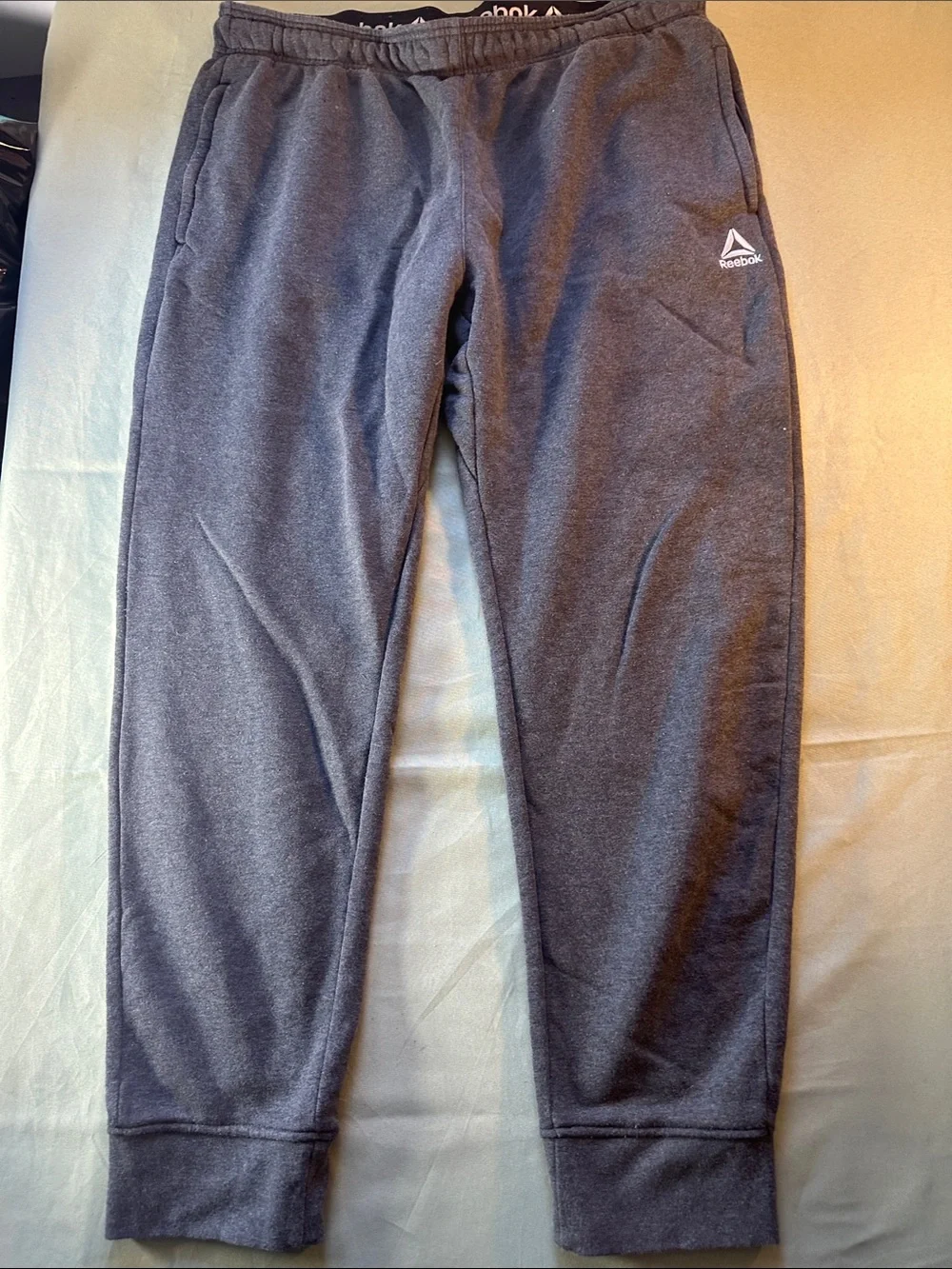 Reebok Men's Dark Gray Athletic Jogger Sweatpants